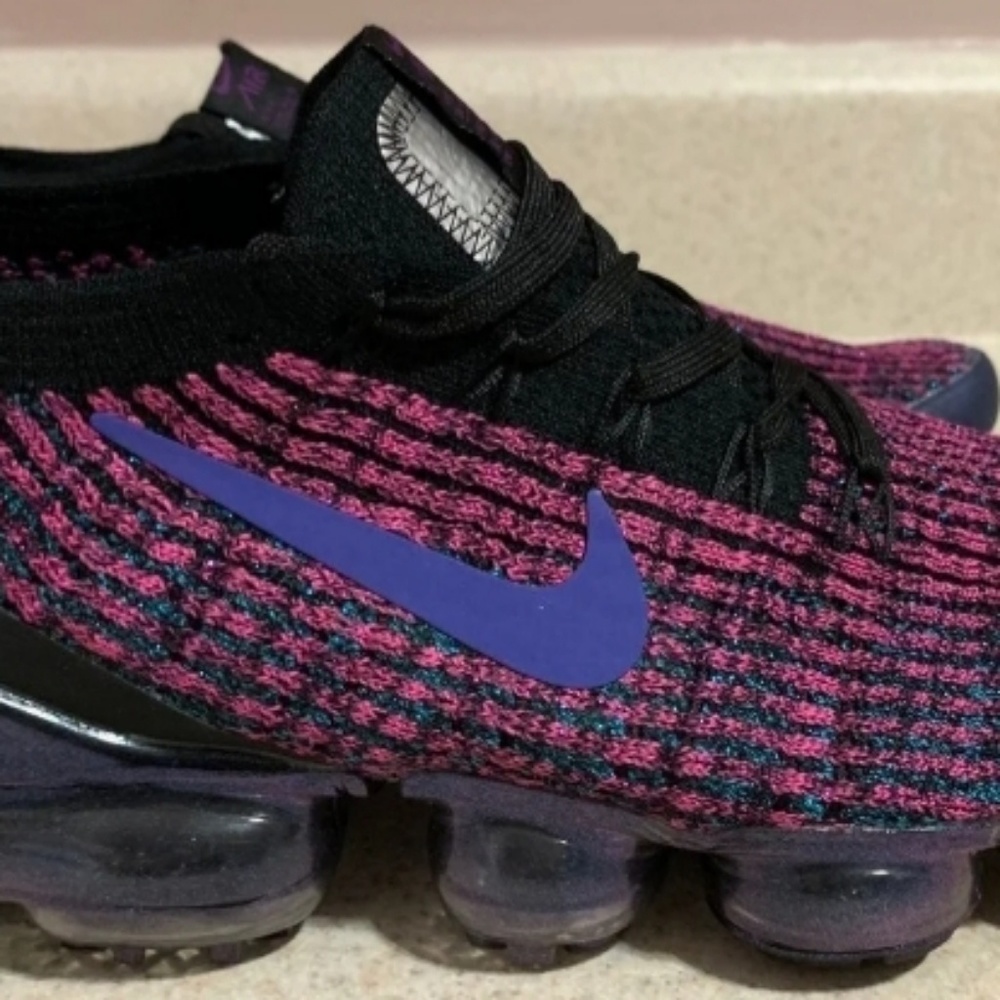 Nike vapormax flyknit 3 women's size us 8